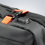 MOCHILA COUGAR 17.3 VANGUARD GAMING BLACK - Imagen 3